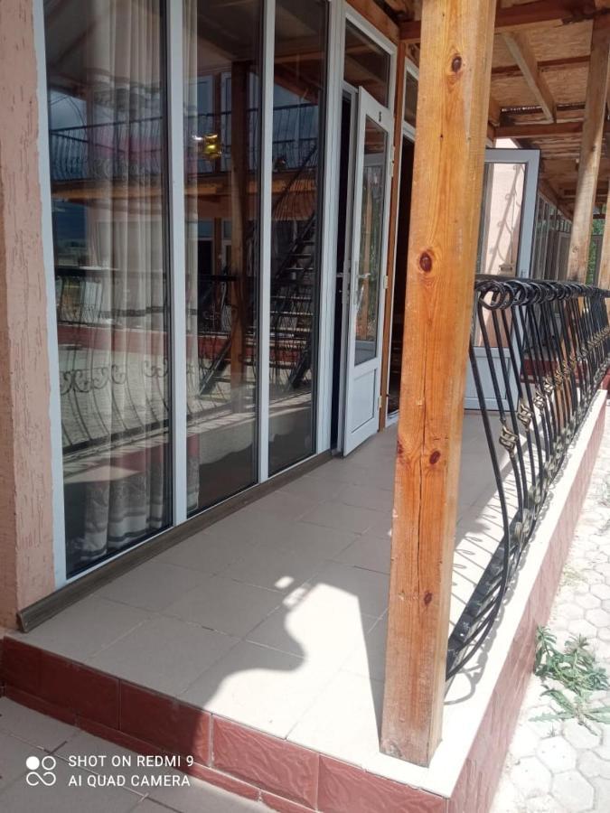 Гостевой Дом Байтик Hotel Bosteri Eksteriør billede